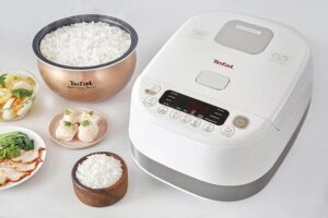 Tefal RK808168 luôn là đối thủ đáng gờm trong lựa chọn nồi nấu gạo lứt
