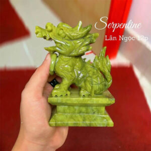 Tượng kỳ lân đá nhỏ Serpentine đẹp mắt