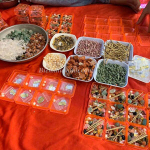 “Ăn Nên Làm Ra” Nhờ Nạp Bộ Cốt Thất Bảo Chuẩn Vào Bát Hương Thần Tài